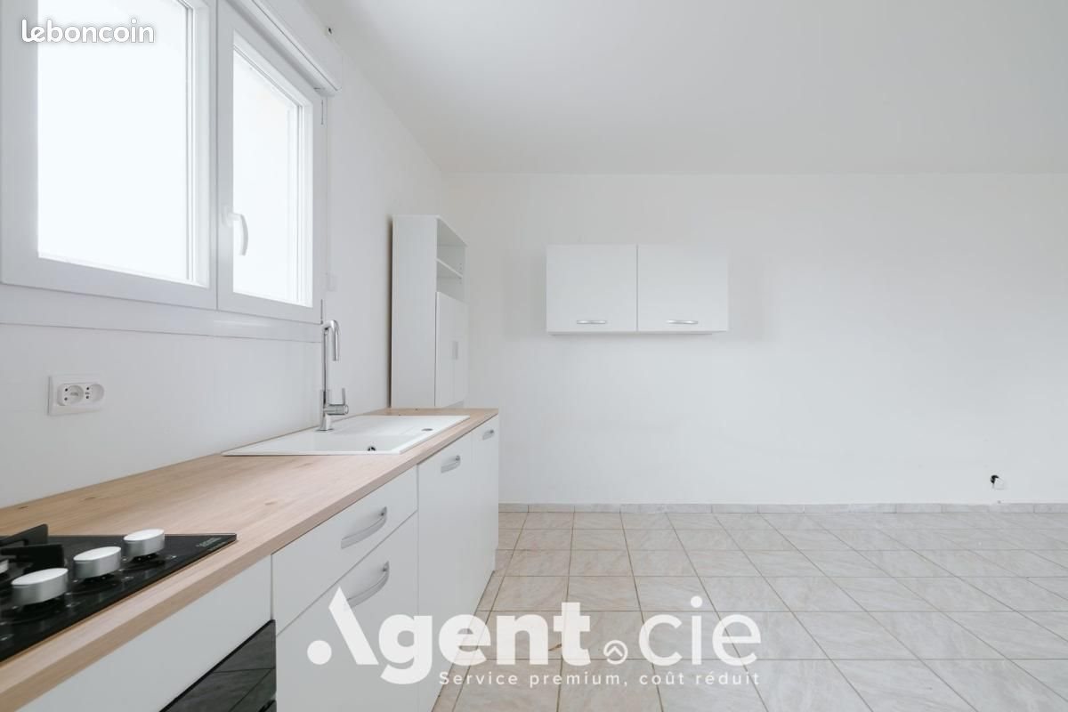 Appartement à louer, 38m², Fontenay-le-Marmion