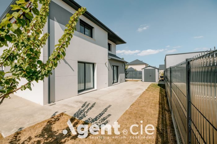 Maison à vendre, 141m², Eterville