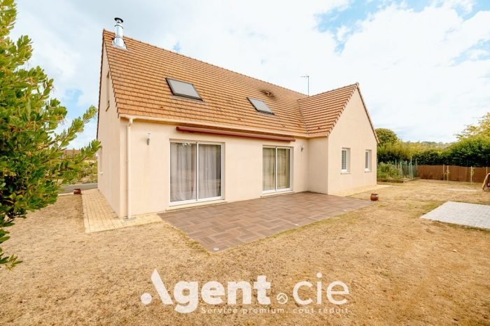 Maison à vendre, 159m², Argences