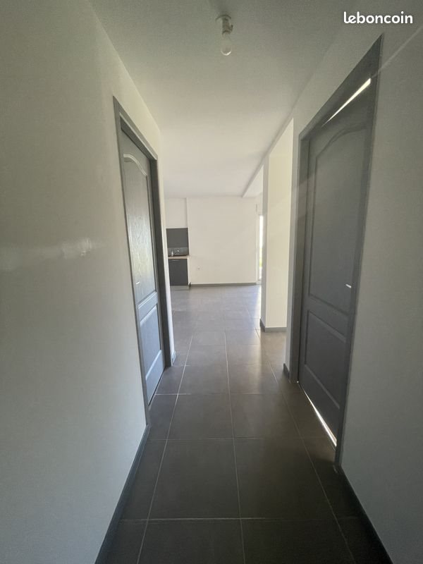 Appartement à louer, 62m², Anneyron