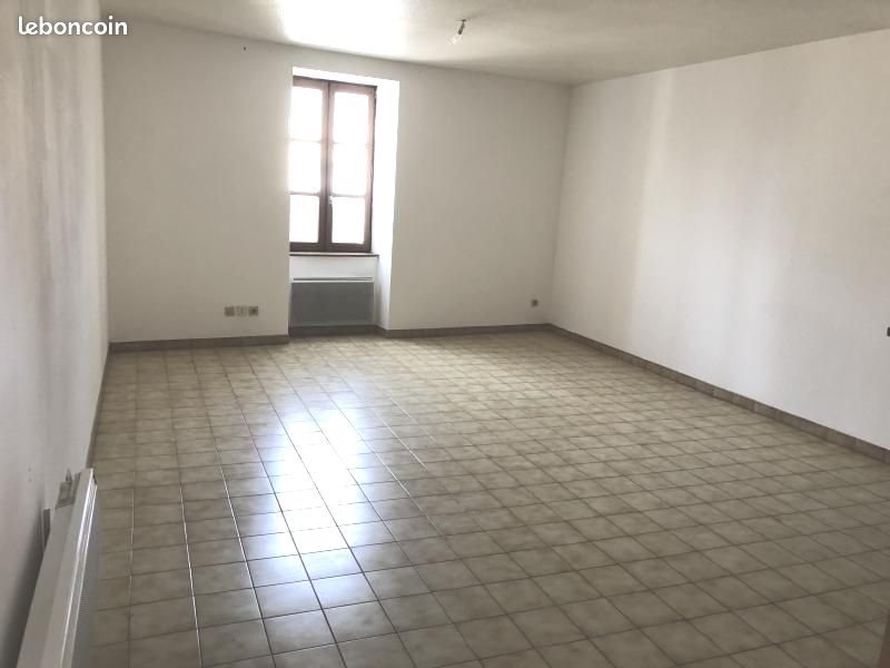 Appartement à louer, 68m², Anneyron