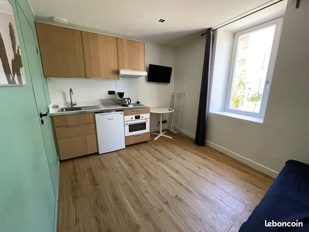Appartement à louer, 17m², Anneyron