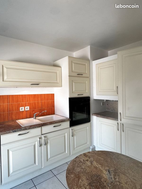 Appartement à louer, 64m², Saint-Rambert-d'Albon