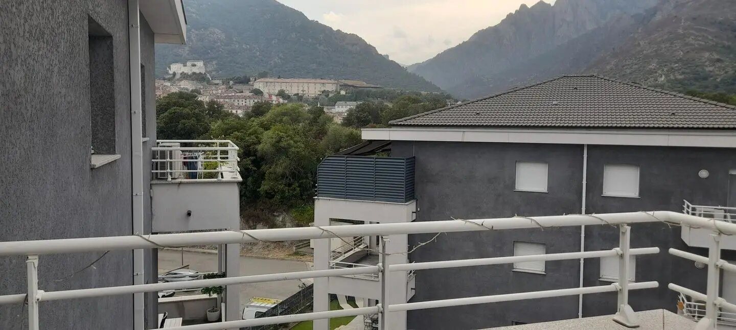 Appartement à louer, 43m², Corte
