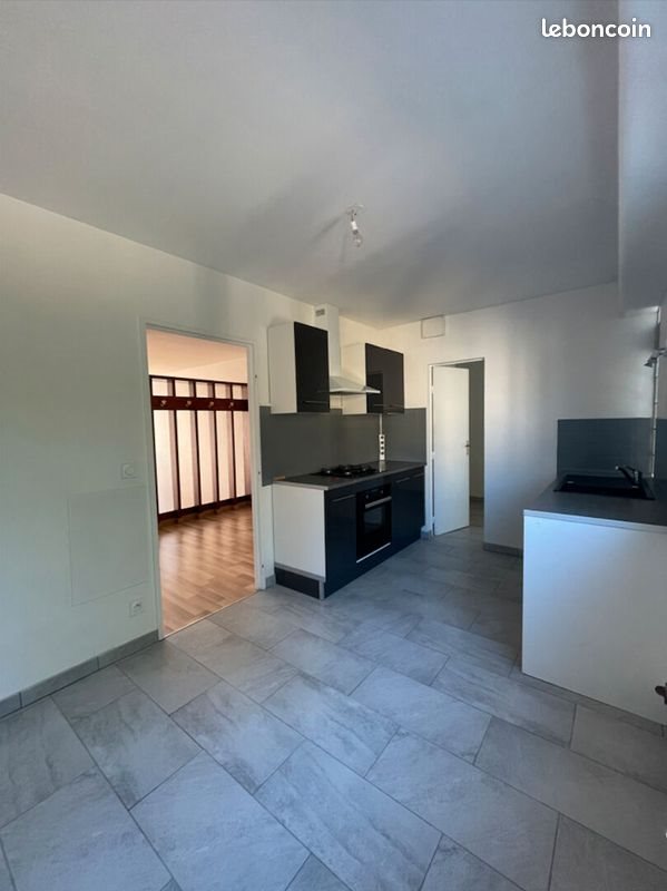 Appartement à louer, 105m², Charleville-Mézières
