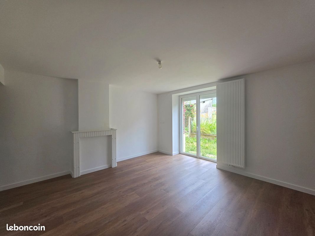 Maison à louer, 90m², Boulzicourt