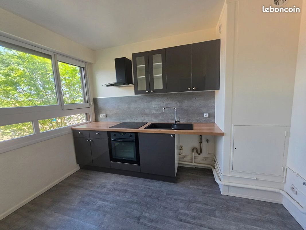 Appartement à louer, 53m², Charleville-Mézières