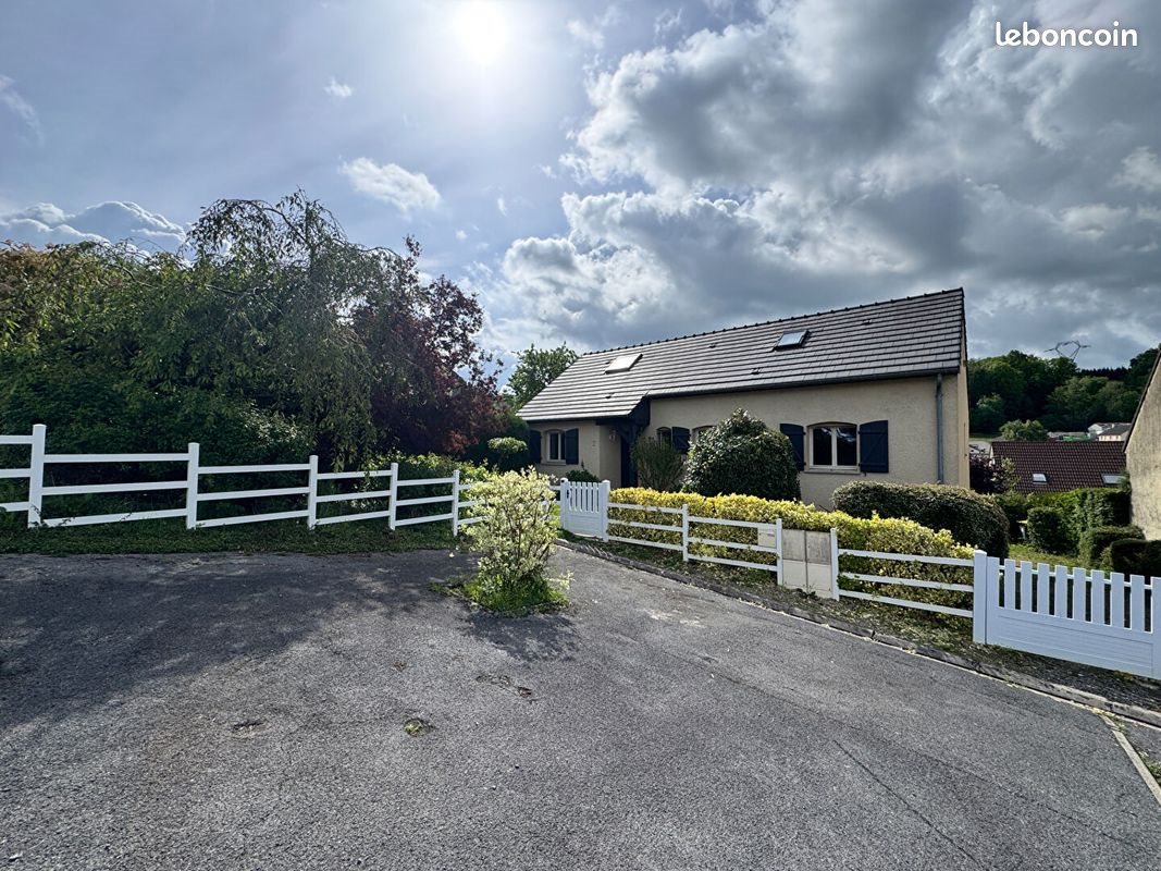 Maison à vendre, 135m², Aiglemont