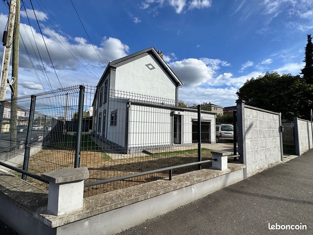 Maison à vendre, 133m², Charleville-Mézières