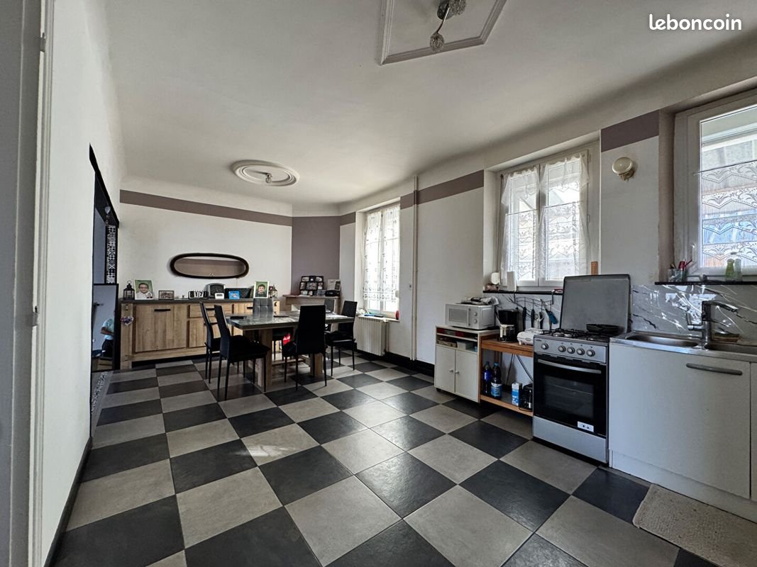 Maison à vendre, 133m², Charleville-Mézières