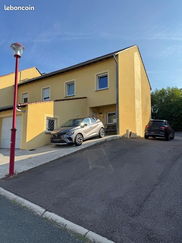 Maison à vendre, 117m², Hambach