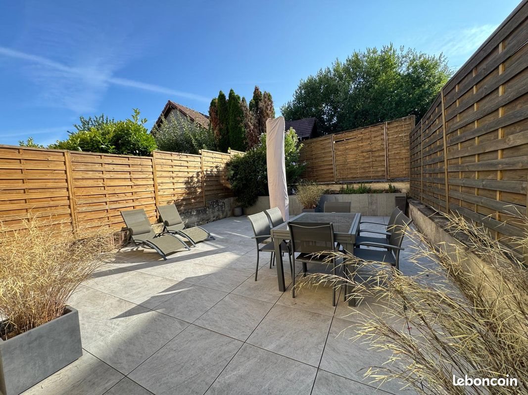 Maison à vendre, 117m², Hambach