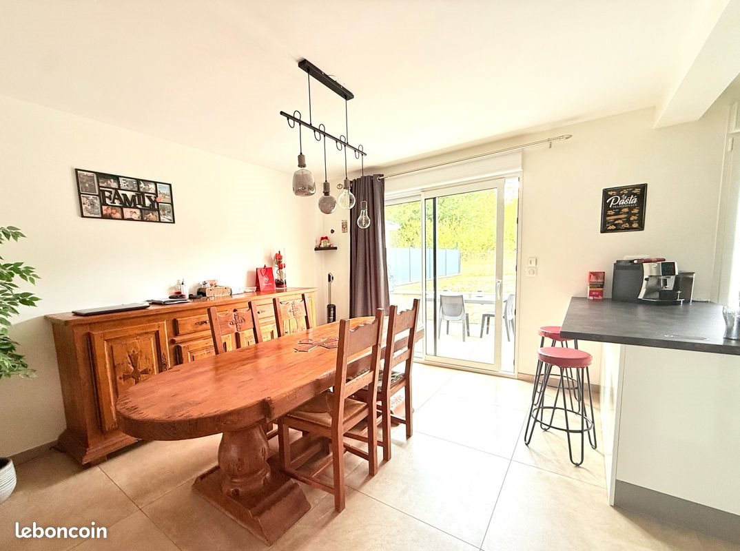 Maison à vendre, 122m², Stuckange