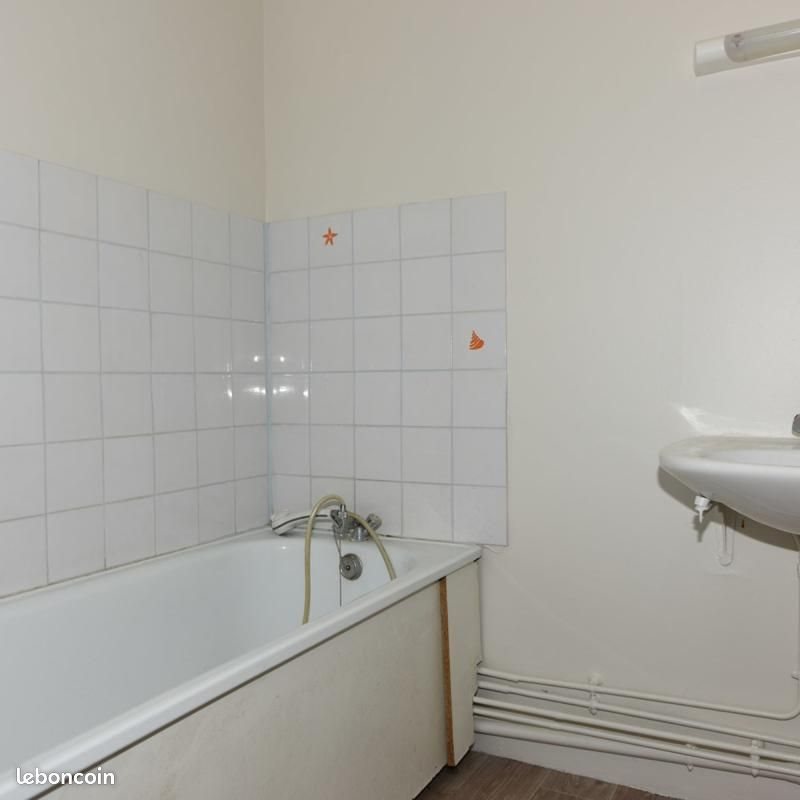 Appartement à louer, 69m², Magnières