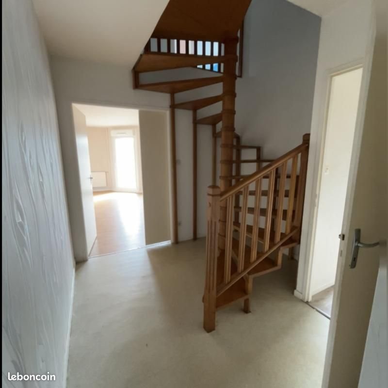 Appartement à louer, 107m², Foug