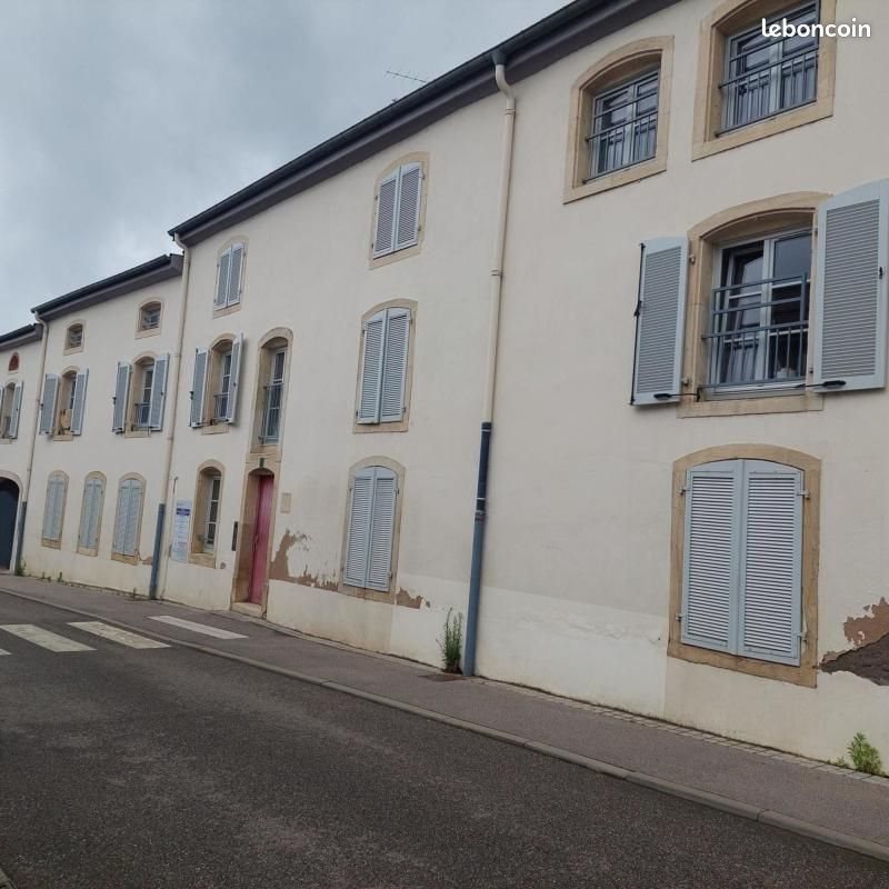 Appartement à louer, 123m², Lay-Saint-Christophe