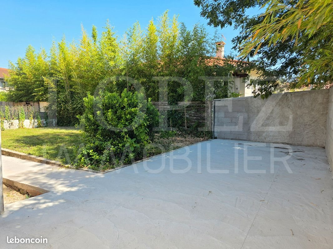 Maison à vendre, 90m², Aussillon