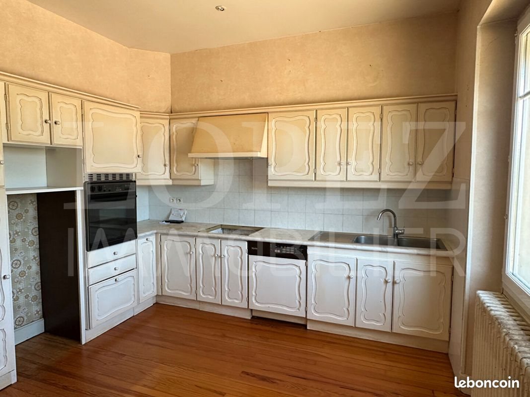 Maison à vendre, 241m², Aussillon