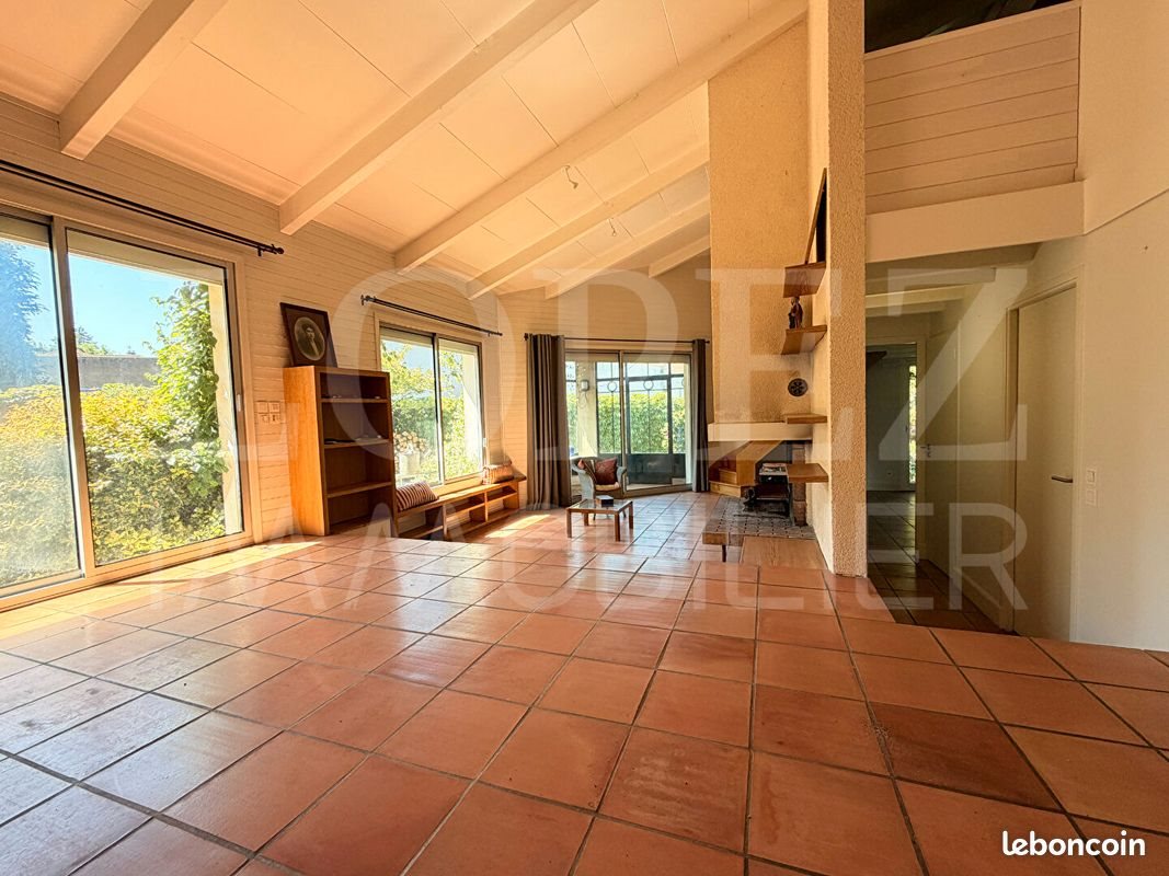 Maison à vendre, 161m², Aussillon