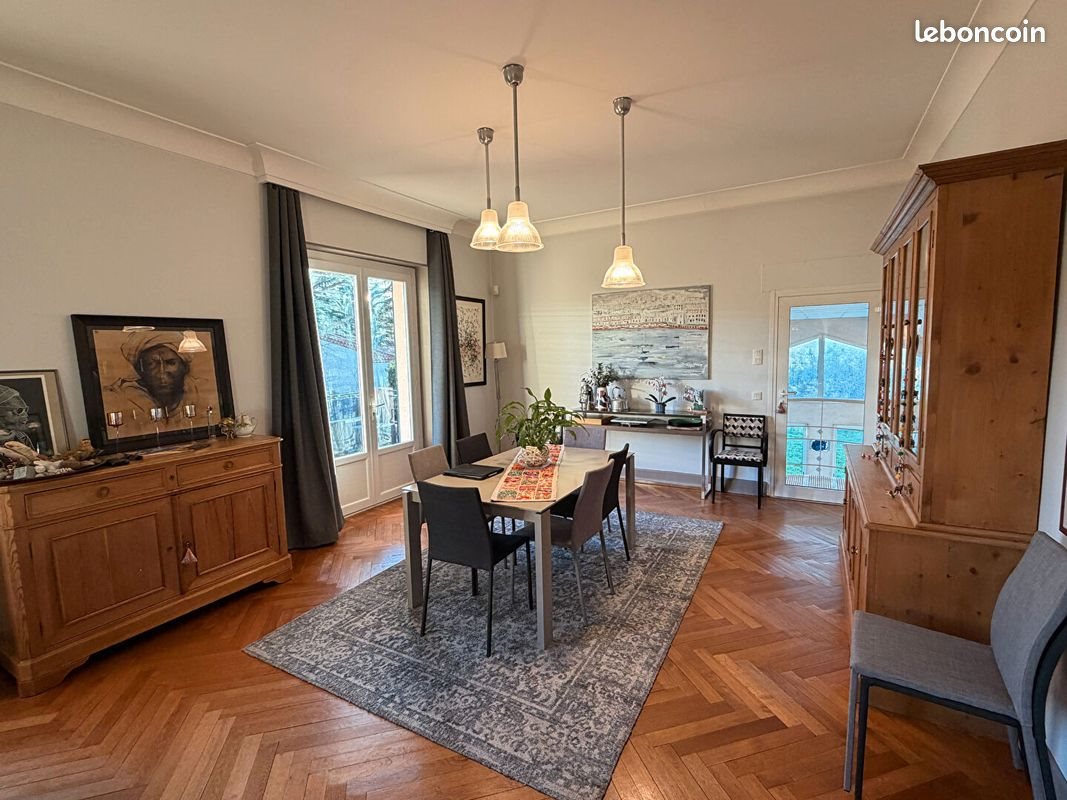 Maison à vendre, 210m², Aussillon