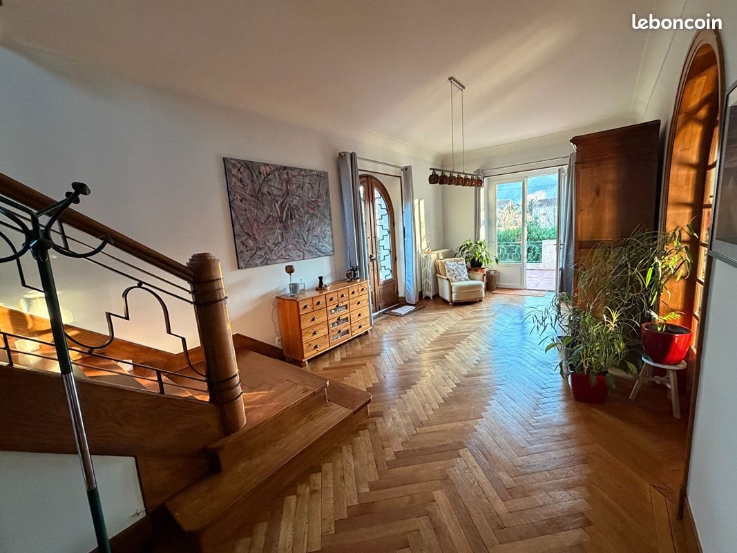Maison à vendre, 210m², Aussillon