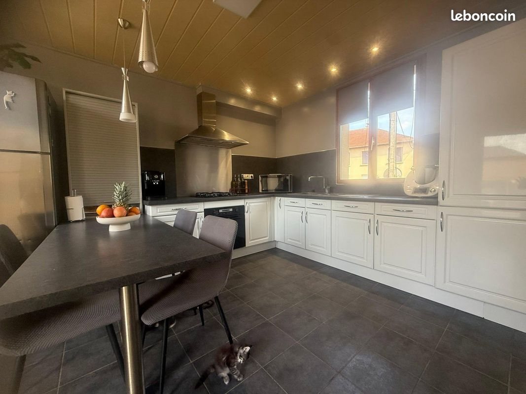 Maison à vendre, 105m², Sedan