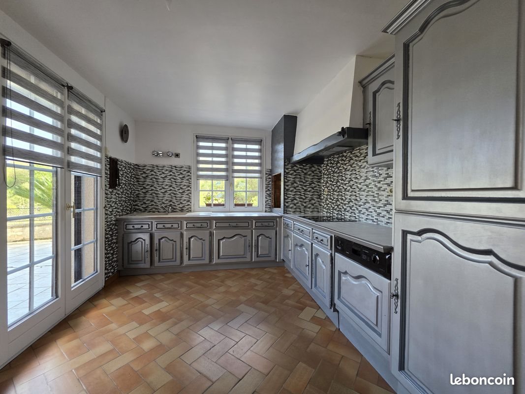 Maison à vendre, 172m², Sedan