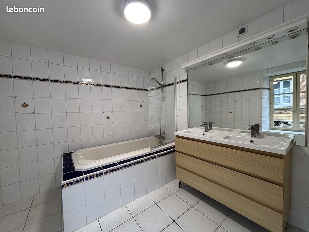 Appartement à louer, 118m², Charleville-Mézières