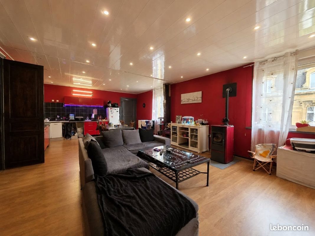 Appartement à vendre, 186m², Sedan