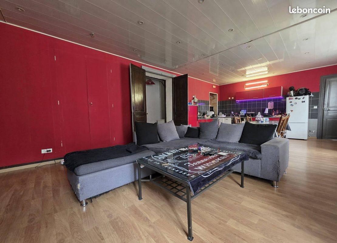 Appartement à vendre, 186m², Sedan