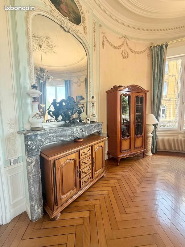 Appartement à vendre, 294m², Sedan
