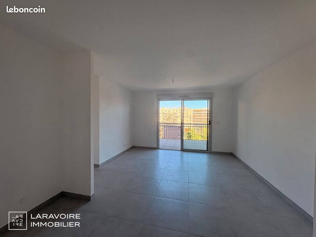 Appartement à vendre, 46m², Saint-Étienne