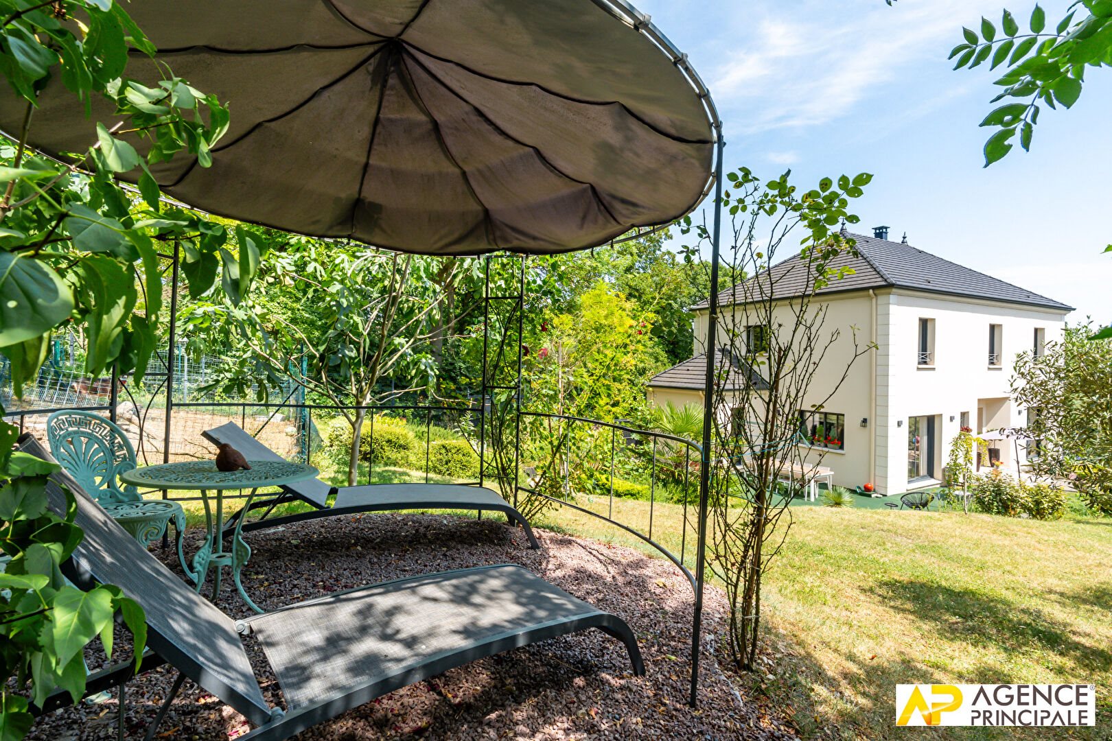 Maison à vendre, 182m², Le Mesnil-le-Roi