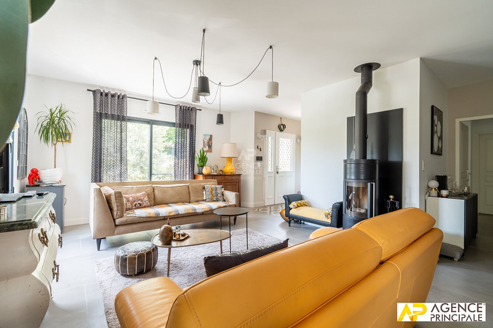 Maison à vendre, 182m², Le Mesnil-le-Roi