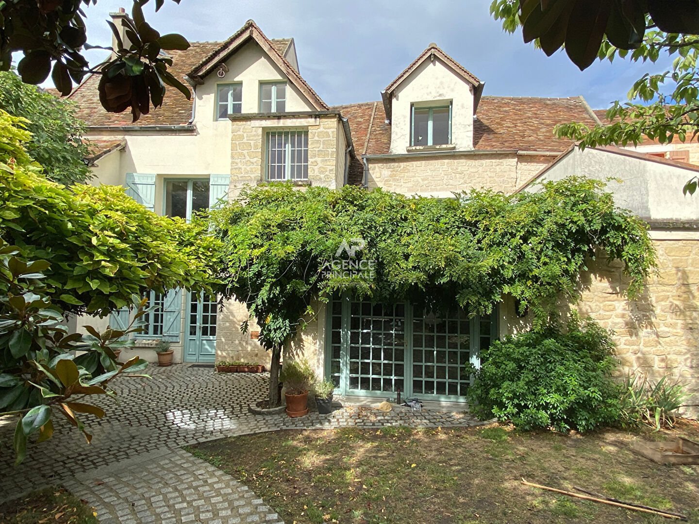 Maison à vendre, 241m², Le Mesnil-le-Roi
