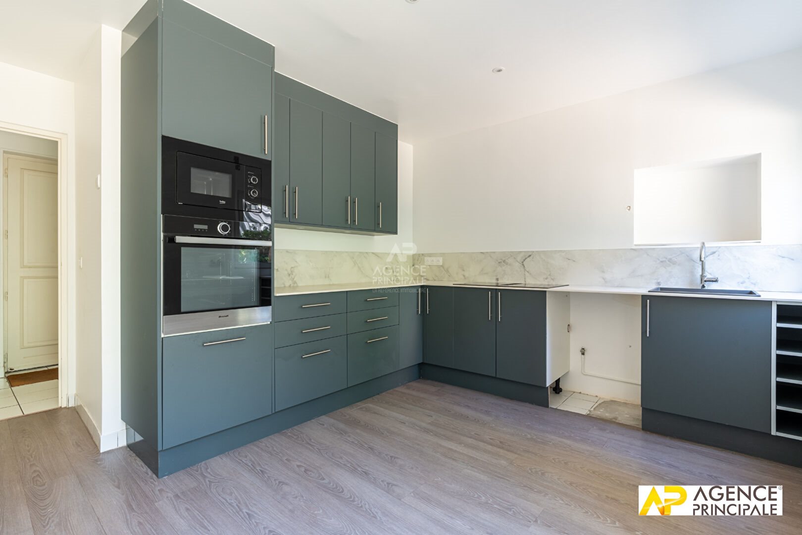 Maison à vendre, 140m², Le Mesnil-le-Roi