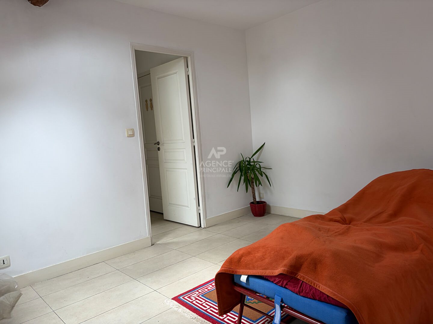Maison à vendre, 46m², Le Mesnil-le-Roi