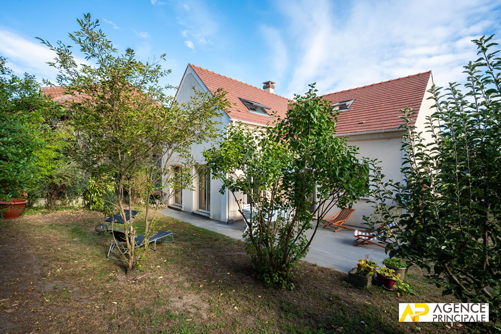 Maison à vendre, 202m², Le Mesnil-le-Roi