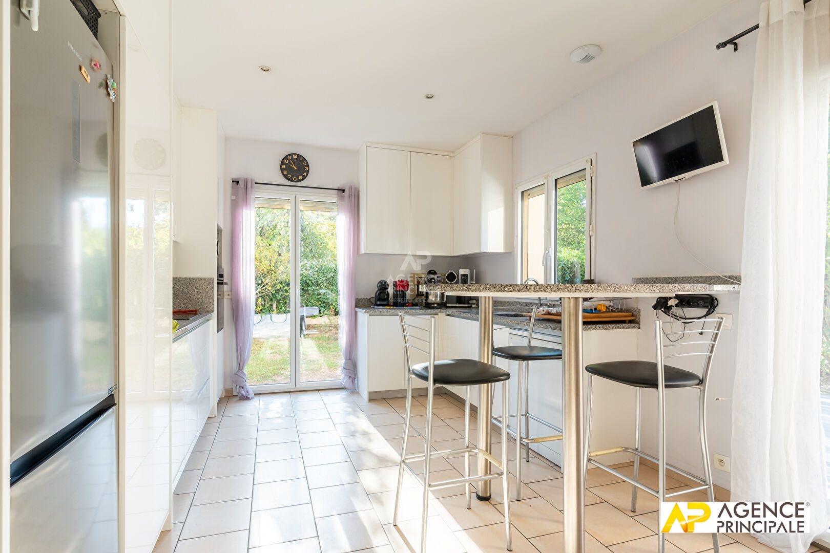 Maison à vendre, 202m², Le Mesnil-le-Roi