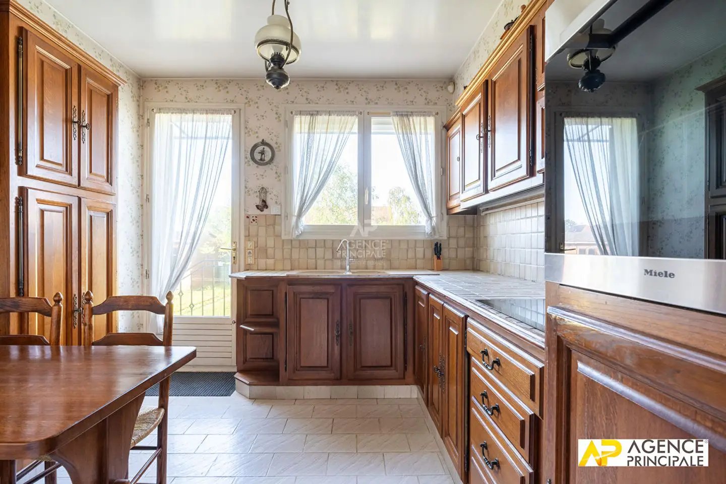 Maison à vendre, 142m², Le Mesnil-le-Roi