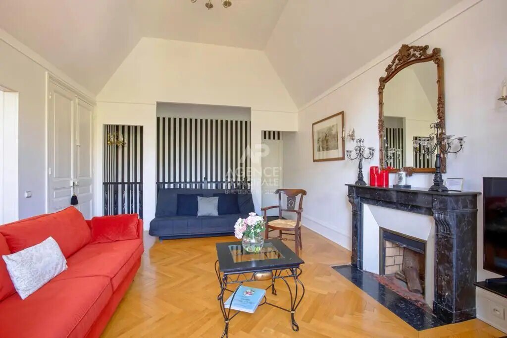 Appartement à louer, 97m², Versailles