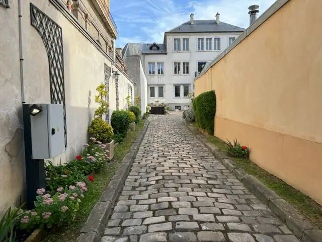 Appartement à louer, 19m², Versailles