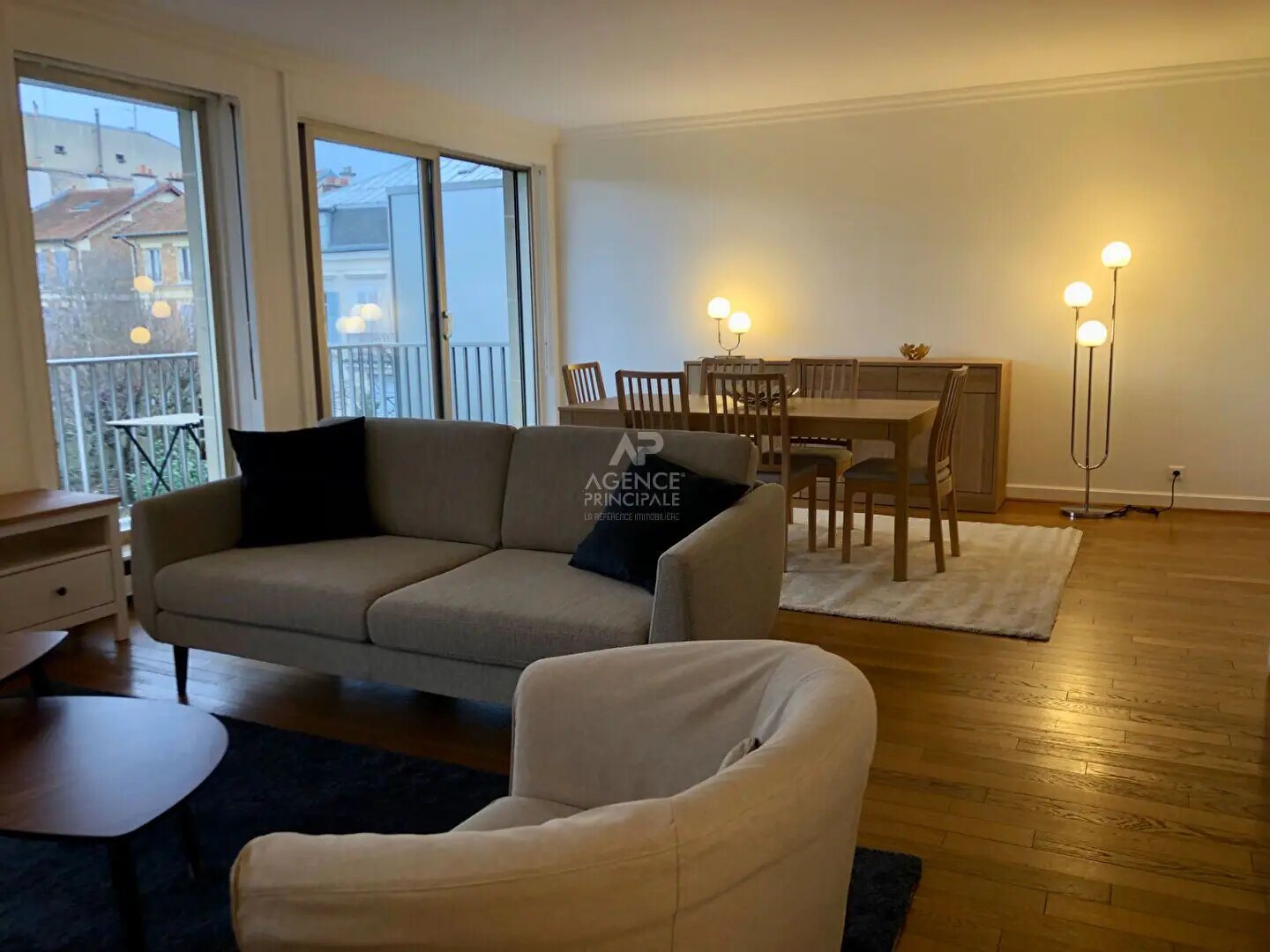 Appartement à louer, 89m², Versailles