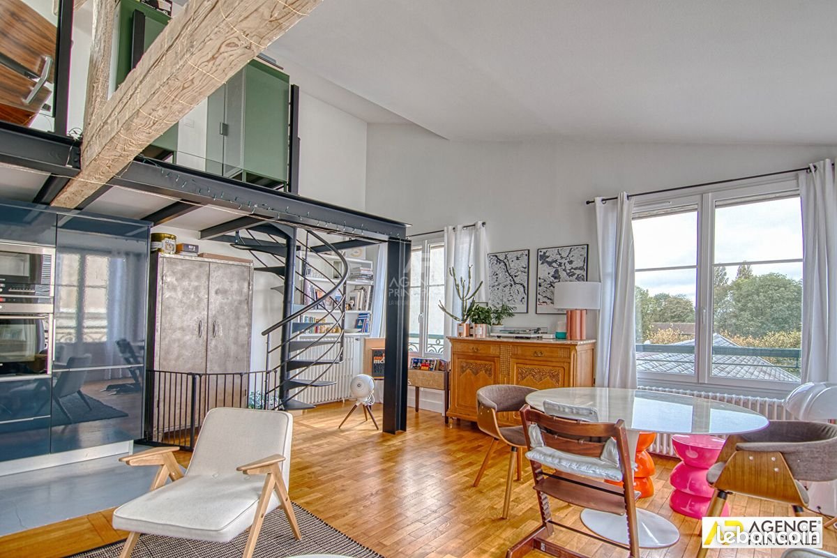 Appartement à vendre, 91m², Versailles