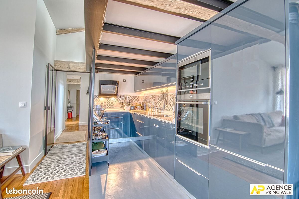 Appartement à vendre, 91m², Versailles