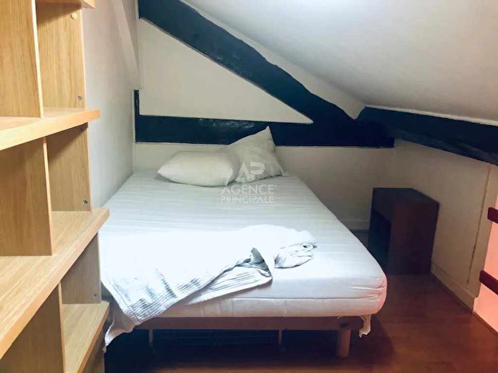 Appartement à louer, 17m², Versailles