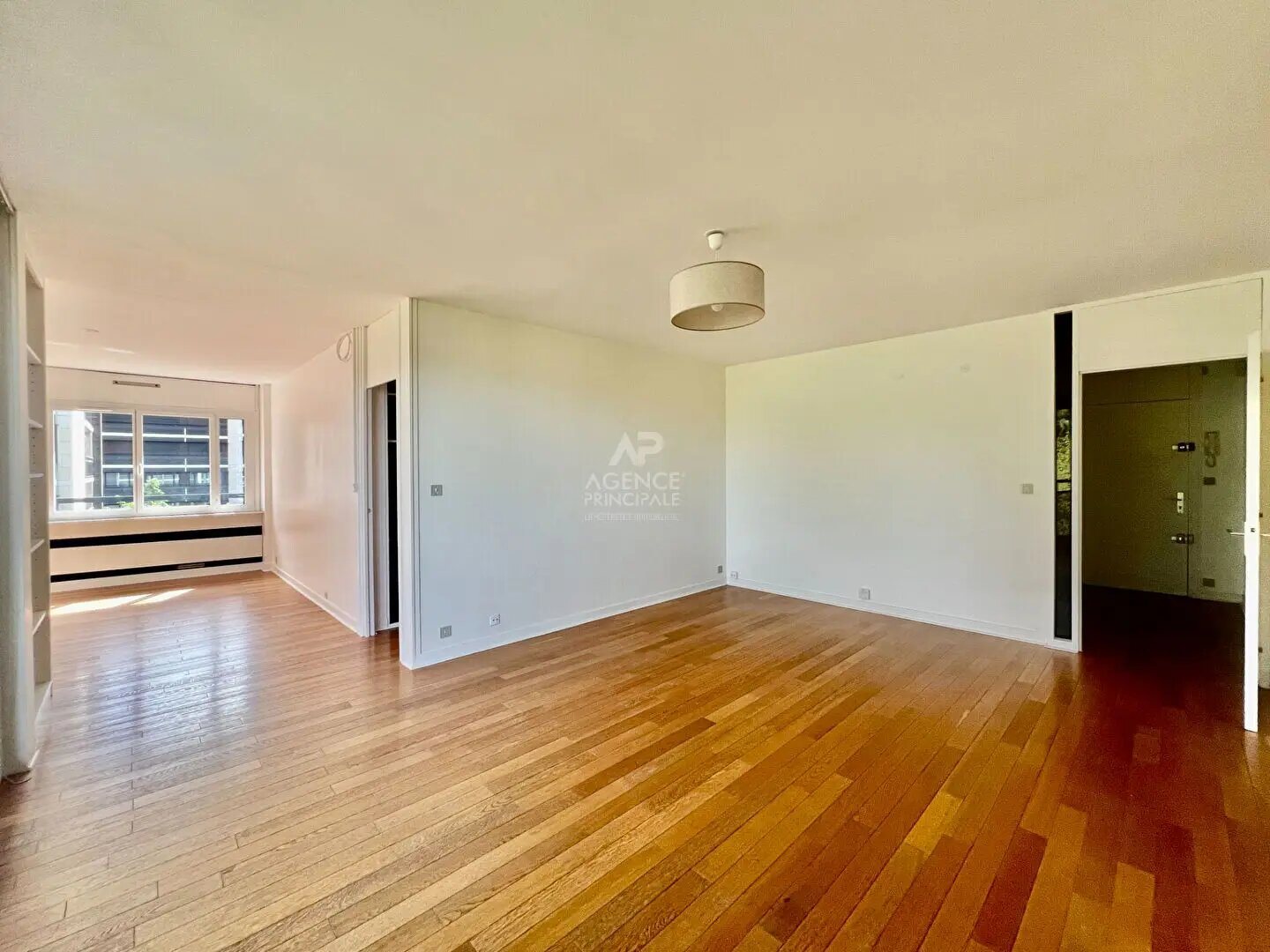 Appartement à louer, 91m², Versailles