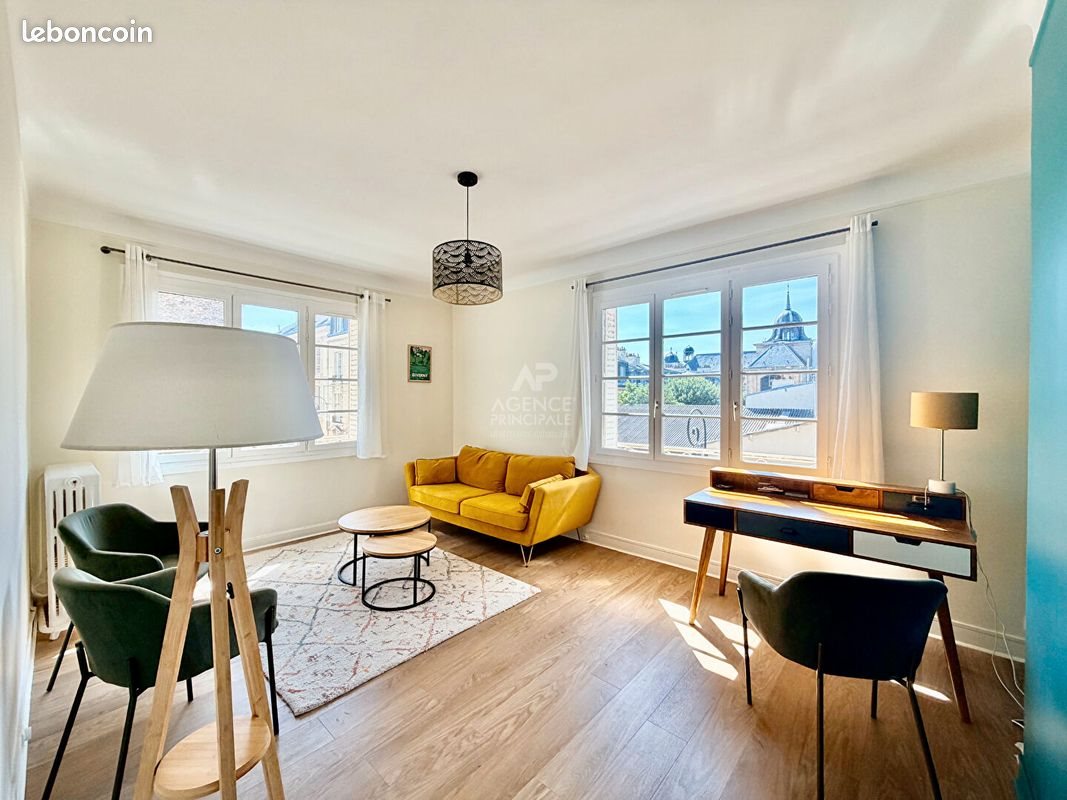 Appartement à louer, 61m², Versailles