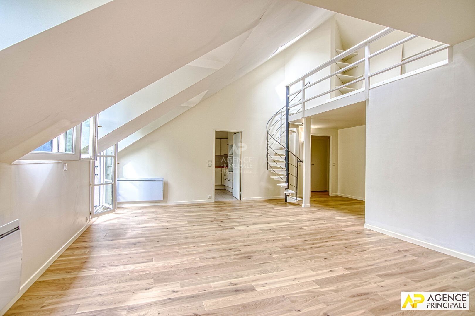 Appartement à vendre, 126m², Versailles