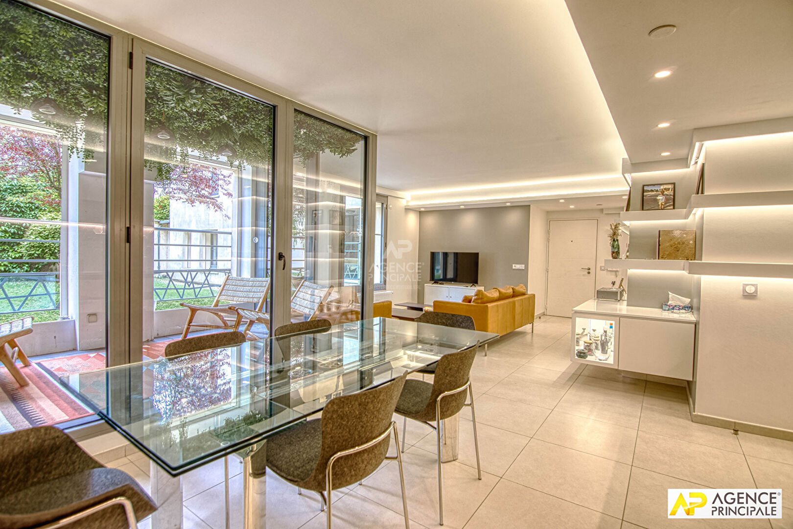 Appartement à vendre, 87m², Versailles